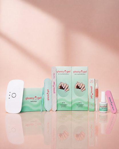 Glossy Gel Starter Kit PLUS - Naglalampi, Glossy Gel Límmiðar, Top Coat, Olíupenni, Naglaþjöl, Buffer og Gler Naglabandaýtir