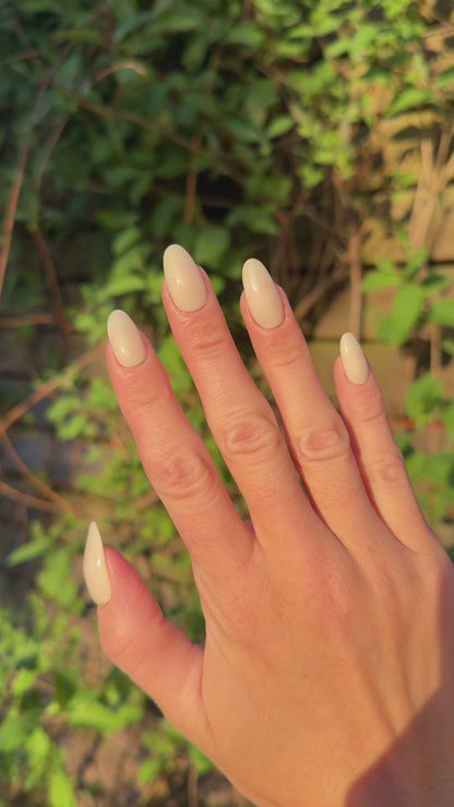 Glossy Gel - Oat Milk - Gel Límmiðar